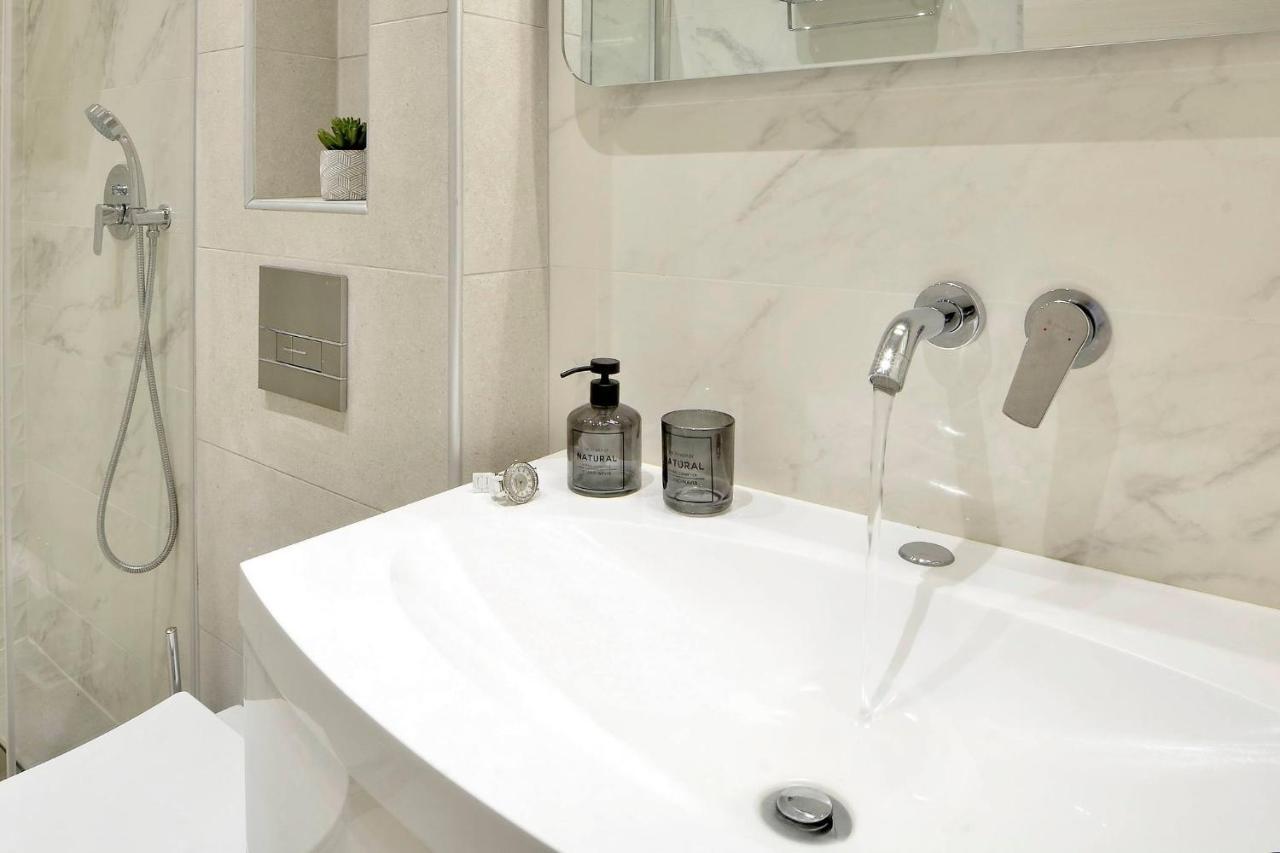 Mar Luxury Suite Korfu Dış mekan fotoğraf