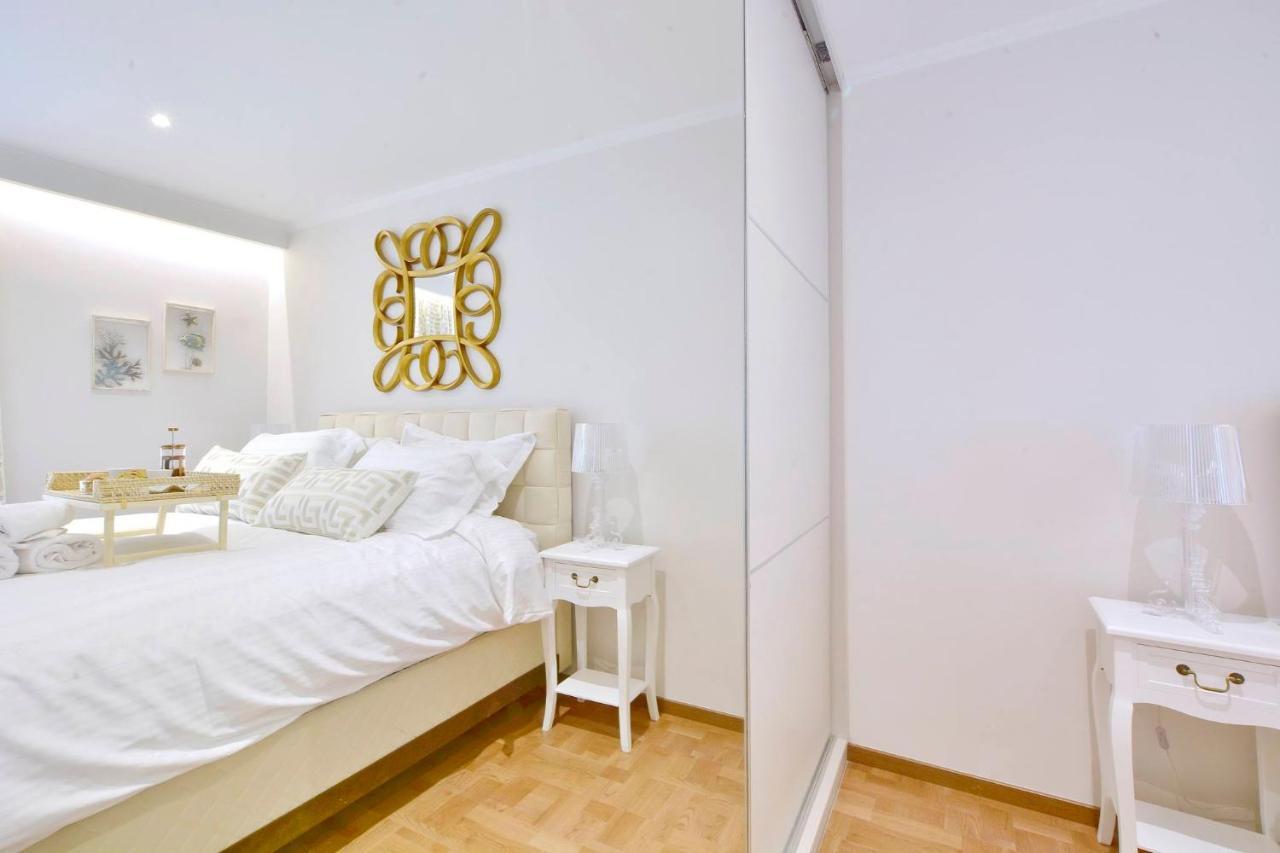 Mar Luxury Suite Korfu Dış mekan fotoğraf